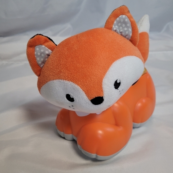 Fisher Price Crawl After Learning Fox Toy Musical Motion Plush Toy - Picture 3 of 14